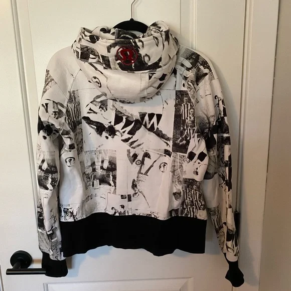 Lululemon Jacket - Picture 3 of 3